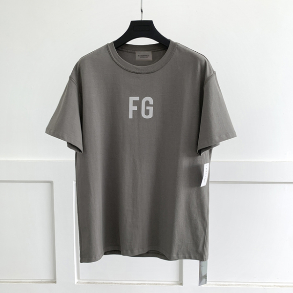 Essentials FG Colorful Letter Tees – Gray